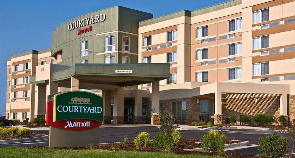 Courtyard By Marriott Shippensburg Hotel Exterior photo